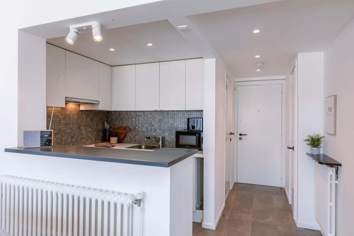 Appartamento Stunning Studio With Sea-View And Terrace Knokke-Heist Esterno foto